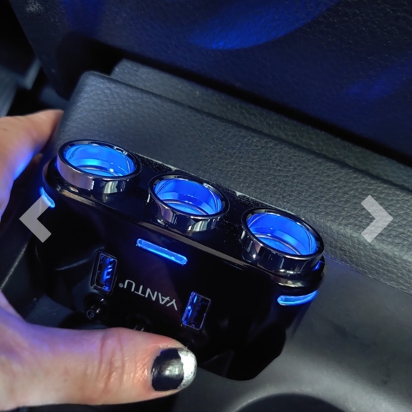 Yantu 12V 3 Socket Car Charger Adapter - Picture 6 of 7